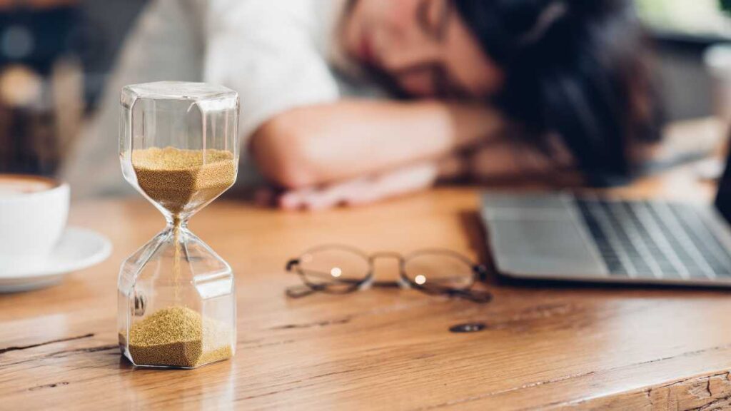 Como a falta de descanso afeta o seu bem-estar emocional
