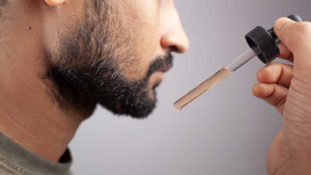 Como usar minoxidil na barba corretamente